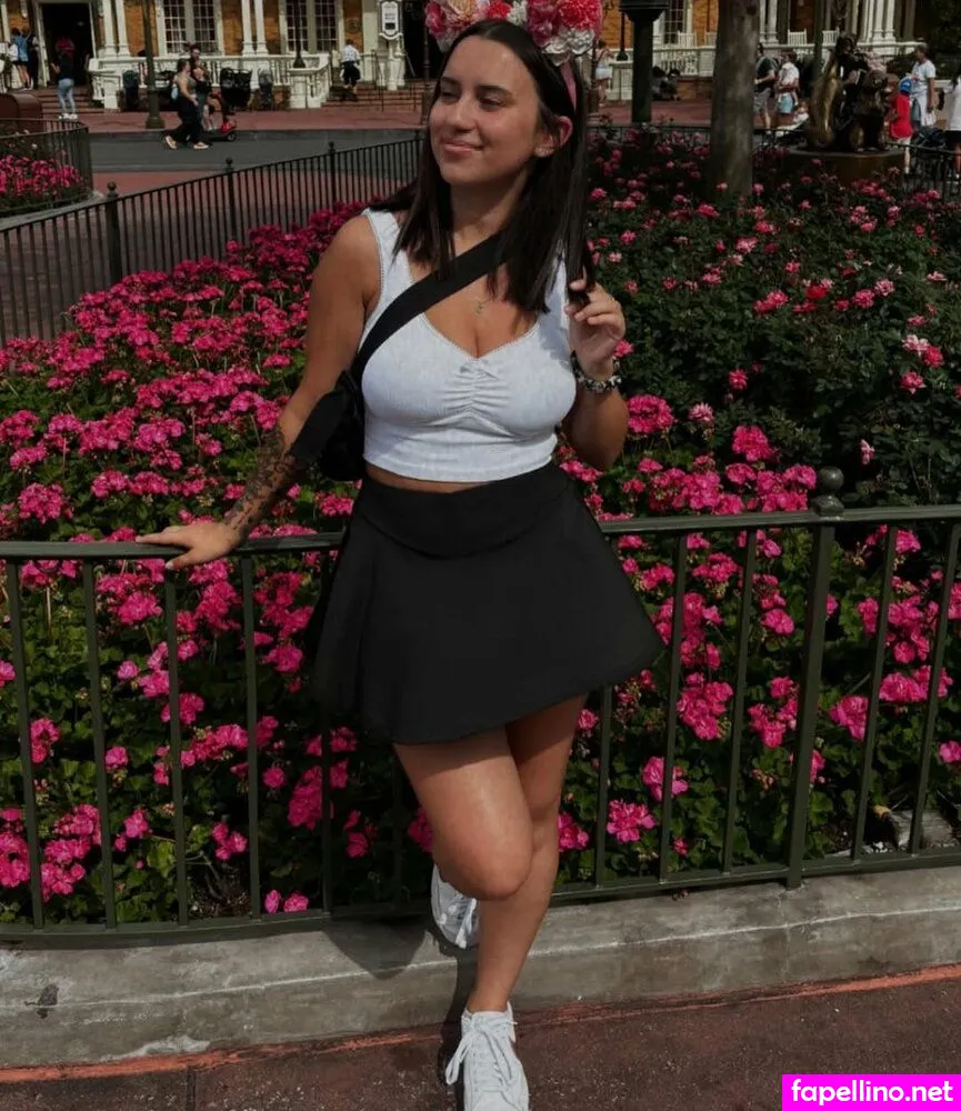 sierra_i1, sierralisabeth Nude Leaked OnlyFans Photo #Ba4CUFCPl2