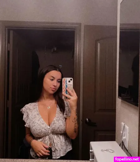 Sierra Elizabeth OnlyFans Thumbnail #V5rzUjUHFl