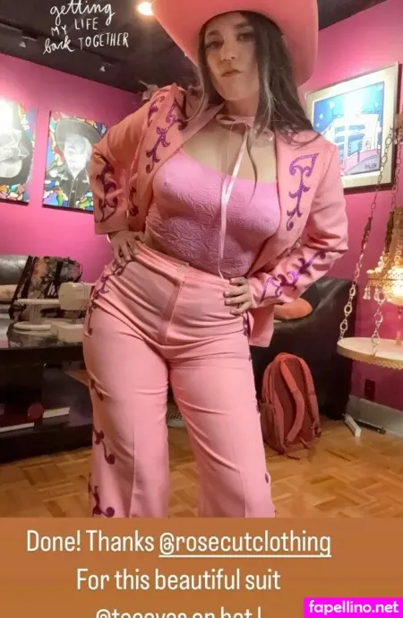 Sierra Ferrell Main Profile Photo