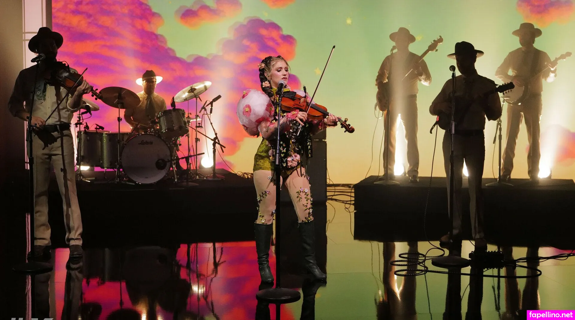 kcmunchkin, sierraelizabethferrell Nude Leaked OnlyFans Photo #UNxKe18uRy