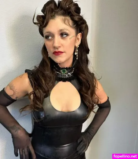 Sierra Ferrell OnlyFans Thumbnail #VZoh91hX4n