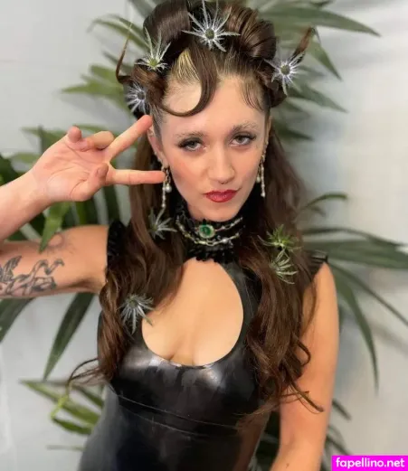 Sierra Ferrell OnlyFans Thumbnail #nrj4SbrrDI