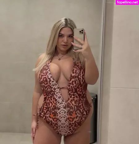Sierra K OnlyFans Thumbnail #4gu9VESaGH