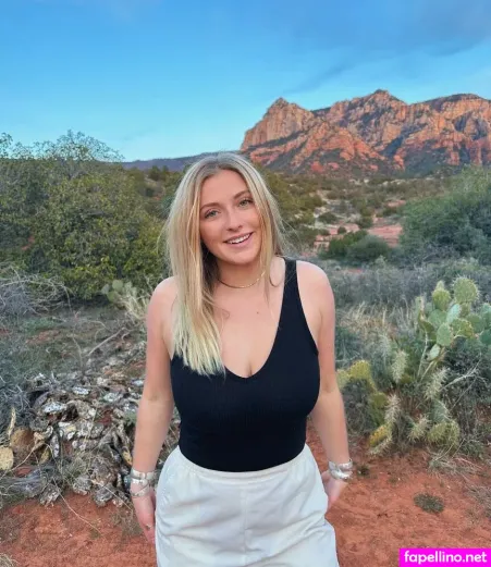 Sierra Kanouse OnlyFans Thumbnail #RVw9bTPk3d