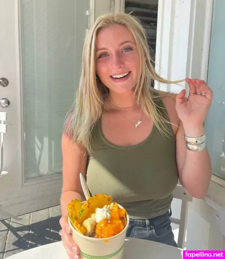 Sierra Kanouse OnlyFans Thumbnail #jxikJJO15N