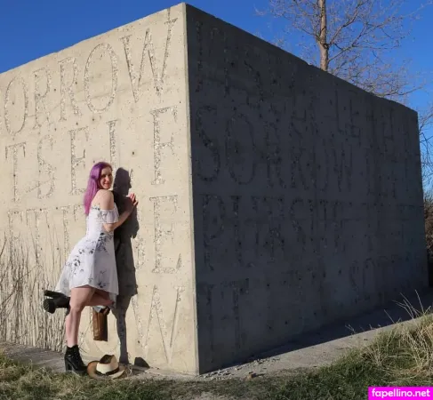 Sierra Pine OnlyFans Thumbnail #er8PAKTOxi