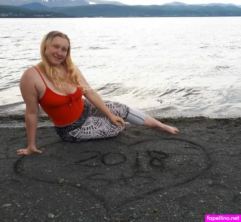 Sierra Pine OnlyFans Thumbnail #wJIwchfLvl