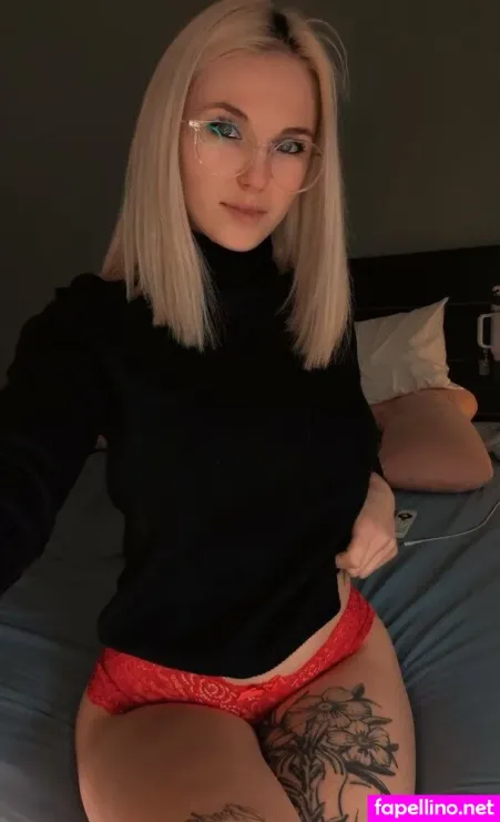 Sierra2222 OnlyFans Thumbnail #pVvLfCxjLa