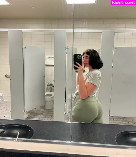 Sierraaa03 OnlyFans Thumbnail #w4qEj6LY08