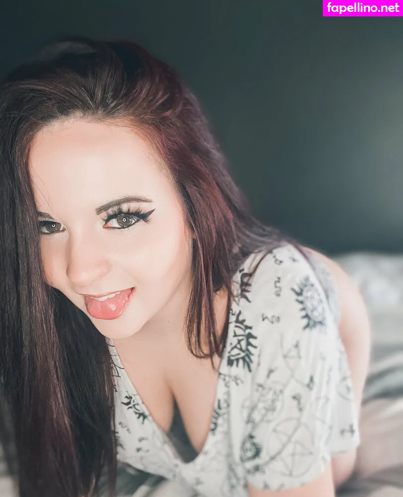 sieleenyx, sierranyxfree Nude Leaked OnlyFans Photo #Rvb9pGFcN5