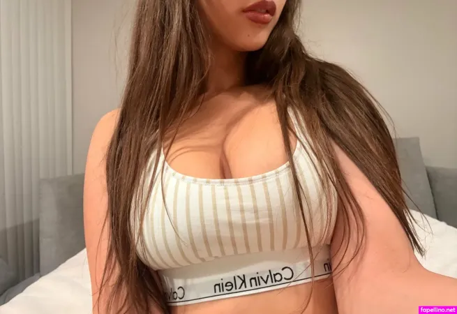 Sierraparker OnlyFans Thumbnail #JijSzz9mjr