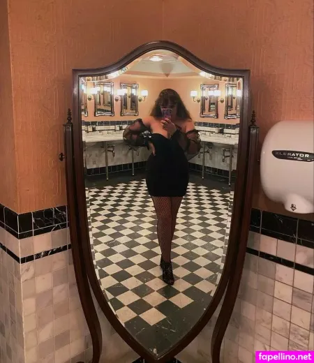 Sighmegara OnlyFans Thumbnail #7o5FydUcGL