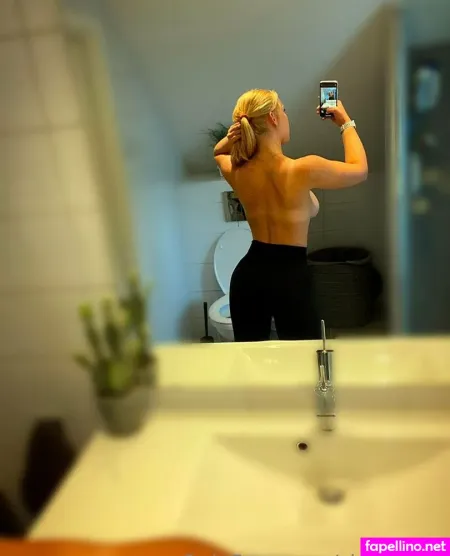 Signesofie OnlyFans Thumbnail #gTZ4ZPrxjx