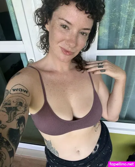 Sigourneybeaver OnlyFans Thumbnail #cD5cDkLlb0