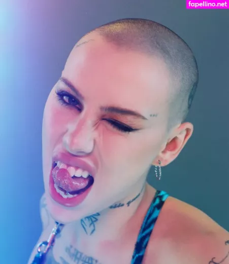 Siiickbrain OnlyFans Thumbnail #LHK2seiMoU