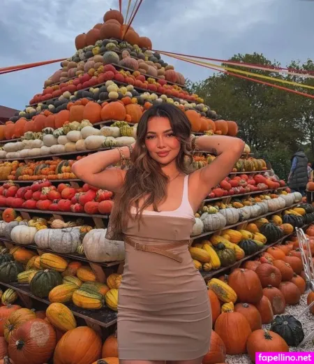 Silan Hseyinoglu OnlyFans Thumbnail #kI3U4id3Nu