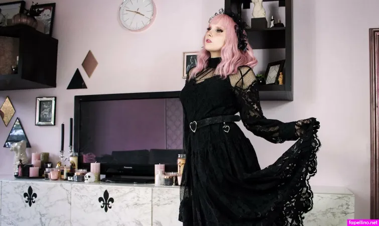 Silassweettoothfree OnlyFans Thumbnail #tDN6WQrDw0