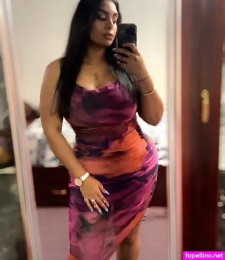 Silena G OnlyFans Thumbnail #0Exyh2INjM