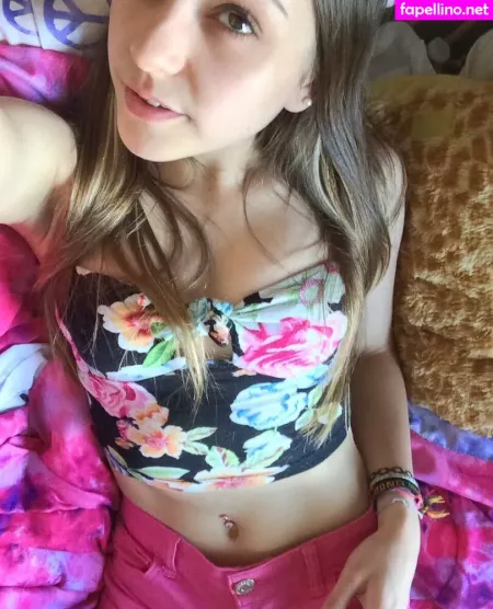 Silencedhippie OnlyFans Thumbnail #1LPQOO5Hw2