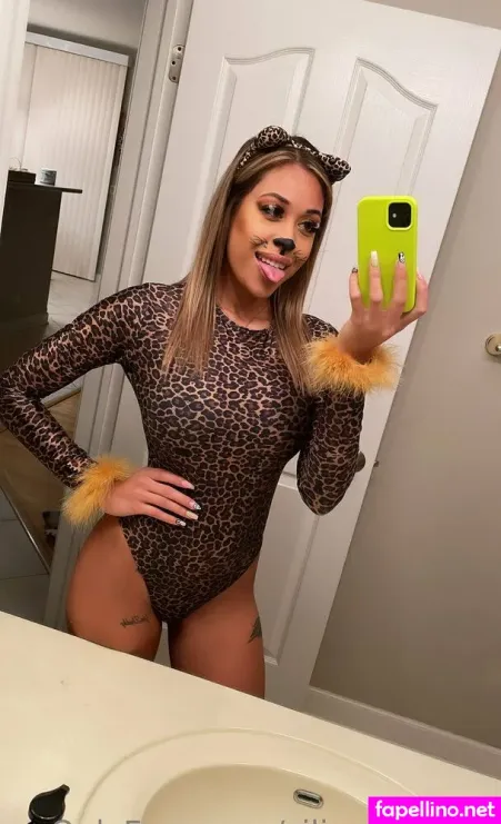 Silicone Babe 1 OnlyFans Thumbnail #1LavRVquqK