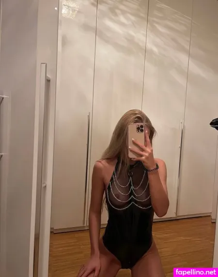 Silja57 OnlyFans Thumbnail #FVjNiajYGk