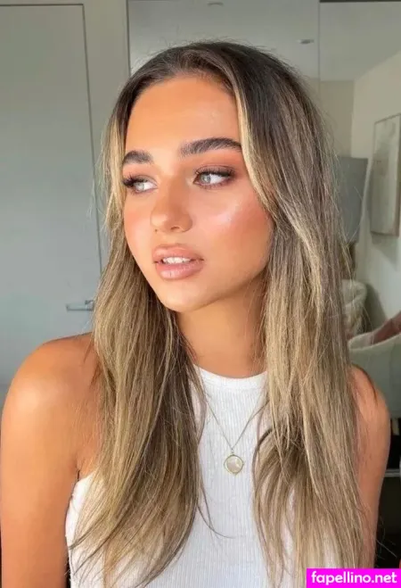 Silk Cartwright OnlyFans Thumbnail #udZzRBzoJG