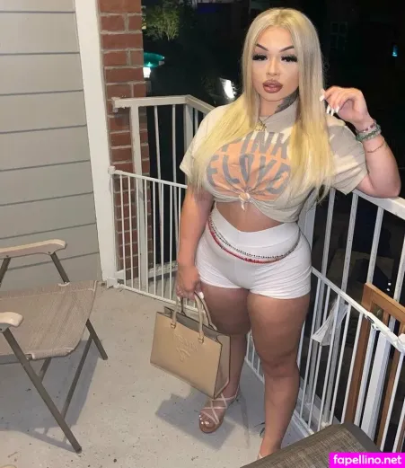 Silkshordyxo OnlyFans Thumbnail #qTVUGk1WlY