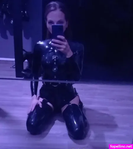 Silkysheen OnlyFans Thumbnail #2JyHchEyO2