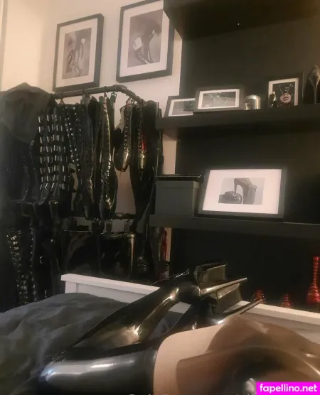 Silkysheen OnlyFans Thumbnail #MRhEjzoU1q