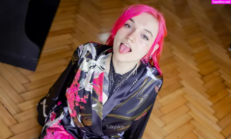 Silkyskins OnlyFans Thumbnail #iPj0sHixRA
