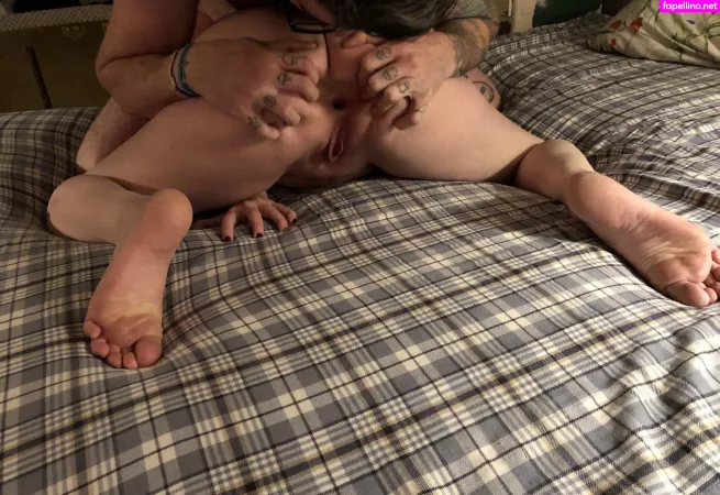 Silkysolesyyc OnlyFans Thumbnail #H7AMmPRiD8