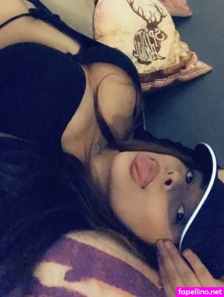 Silllymel OnlyFans Thumbnail #V2XM475ckI