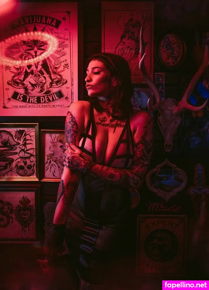 Galaxxxydrifter, broken.teeth.tattoos, sillylittleclownbaby Nude Leaked OnlyFans Photo #31BGrDuL2C