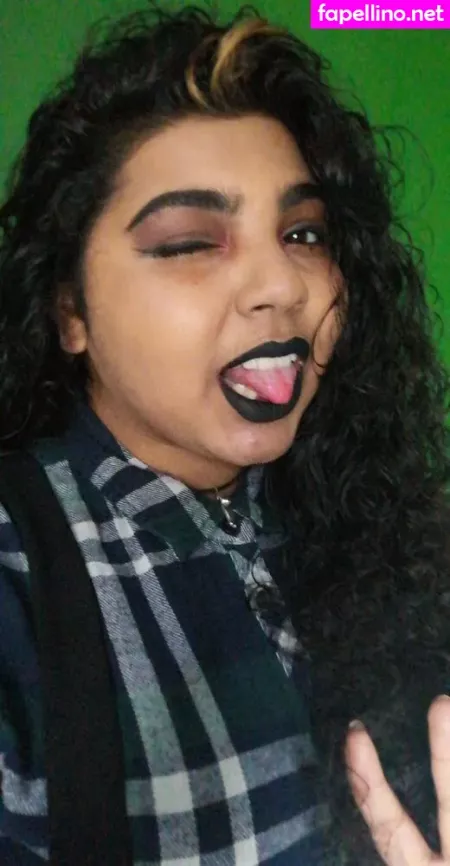 Sillytilly OnlyFans Thumbnail #E6M2xOhPqd