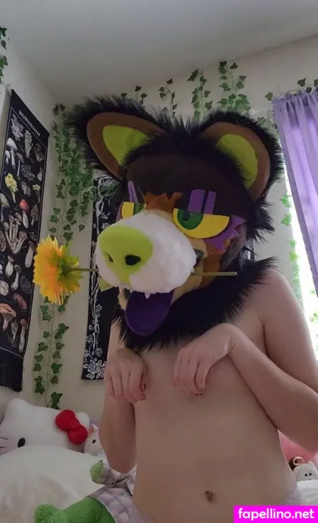 Sillyybeetle OnlyFans Thumbnail #LYvJ4igdlo