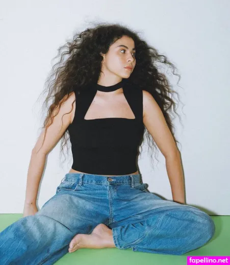 Silvana Estrada OnlyFans Thumbnail #AvAshwbQr6