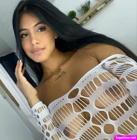 Silvana Londono OnlyFans Thumbnail #OFoH7wetp2