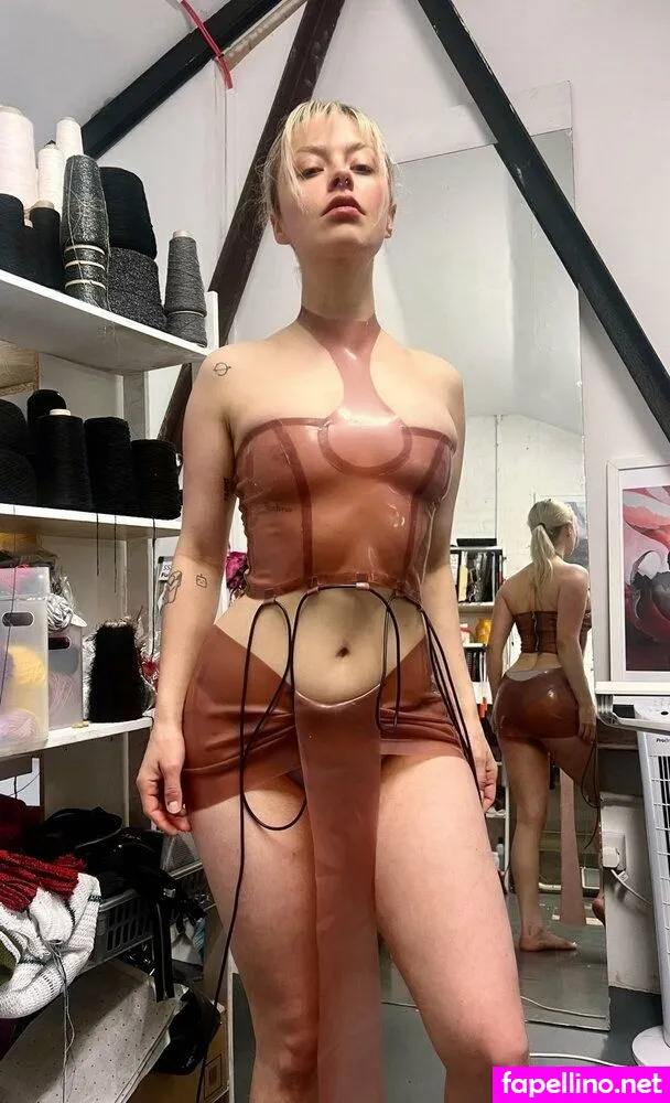 fallforsilver, thesilverlowe Nude Leaked OnlyFans Photo #earyxiK9oD