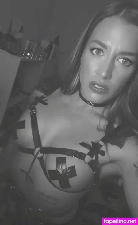 Silvia And Eveline Dellai OnlyFans Thumbnail #5PupnjaO6I