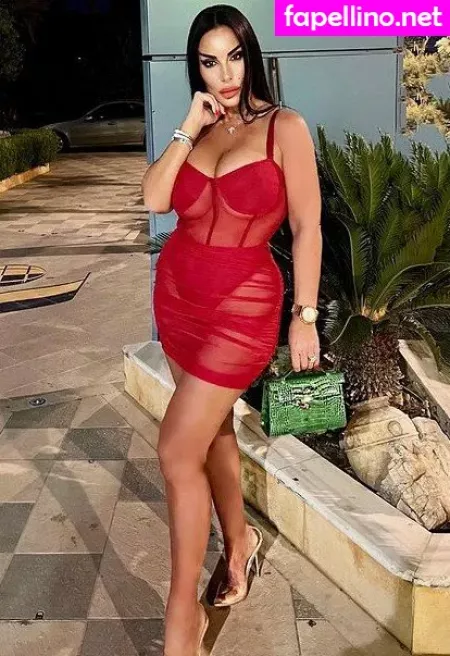 Silvia Iacucci OnlyFans Thumbnail #AWqd39mw8v