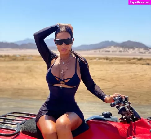 Silvia Iacucci OnlyFans Thumbnail #OUt1myAHb4