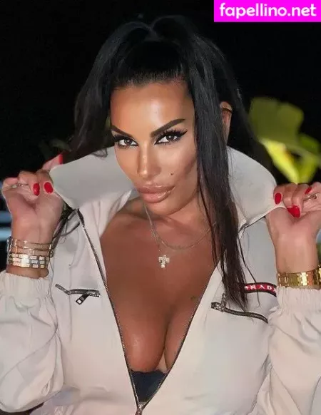 Silvia Iacucci OnlyFans Thumbnail #hOU1i5Ualp