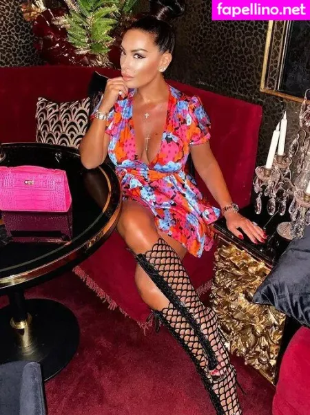 Silvia Iacucci OnlyFans Thumbnail #m8VLrMR6Lt