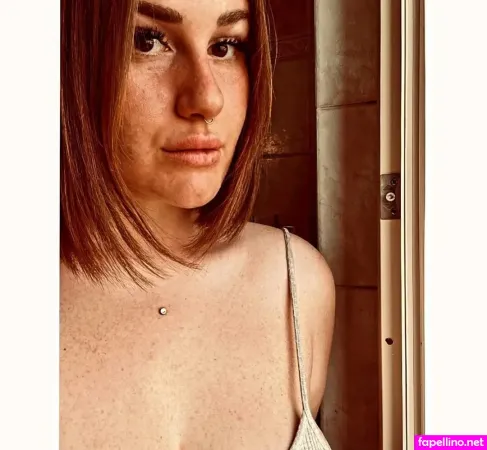 Silvia Tota OnlyFans Thumbnail #E7wCq0kVjN
