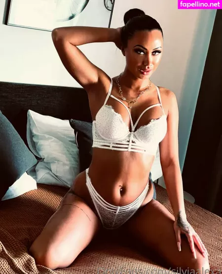 Silviaalexa OnlyFans Thumbnail #hxAKH9c0tA