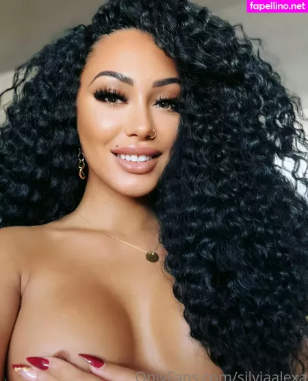 Silviaalexa OnlyFans Thumbnail #wL1wNNZONY
