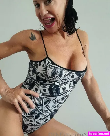 Silvialaura OnlyFans Thumbnail #VyfhOHKIDZ