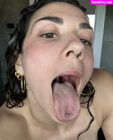 Silvialikki OnlyFans Thumbnail #Sg3x2xEtyp