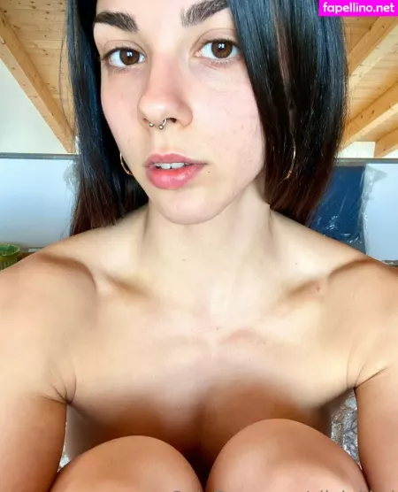 Silvialikki OnlyFans Thumbnail #wSirSiA1rb