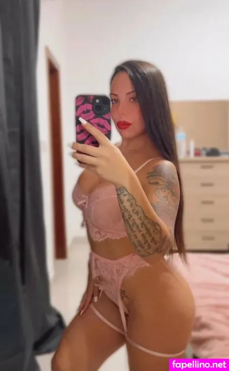 Silviamameli OnlyFans Thumbnail #Q14mGGKofn